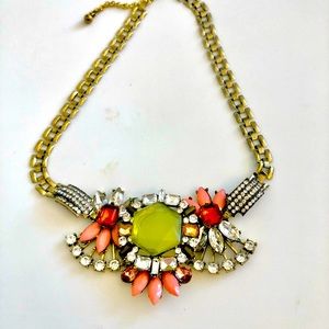 Adjustable chic necklace new